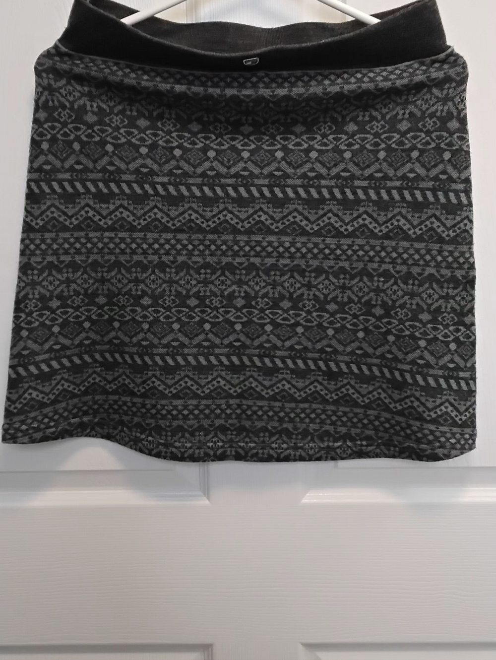 Kuhl‎ Black & Gray Geometric Knit Pencil Skirt